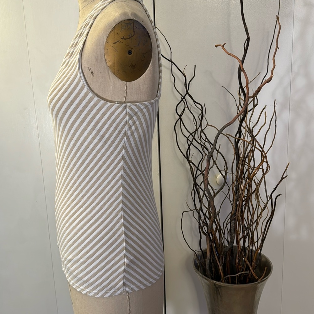 White House Black Market sleeveless stripe blouse in cream and tan - Picture 4 of 8